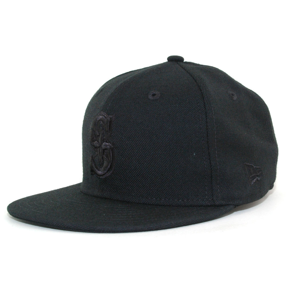 Seattle Mariners New Era MLB Black on Black Fashion 59FIFTY Cap