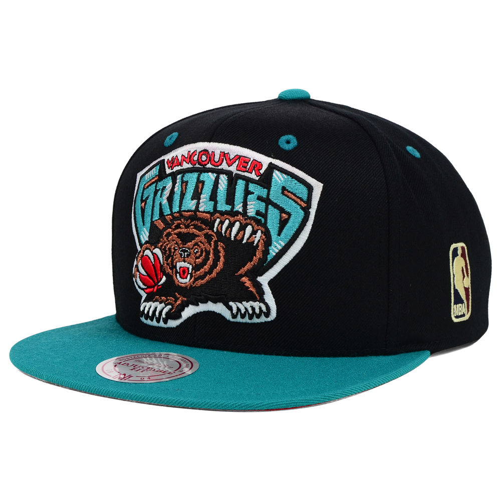Vancouver Grizzlies Mitchell and Ness NBA Undertime Snapback Cap